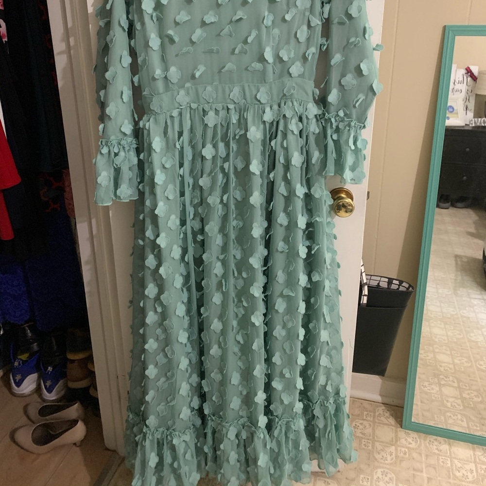 Dainty Jewell’s bridesmaid dress